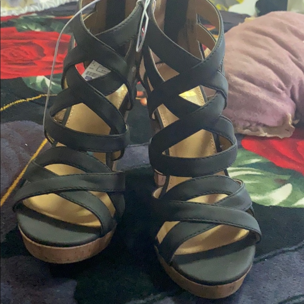 High heels - Picture 2 of 6